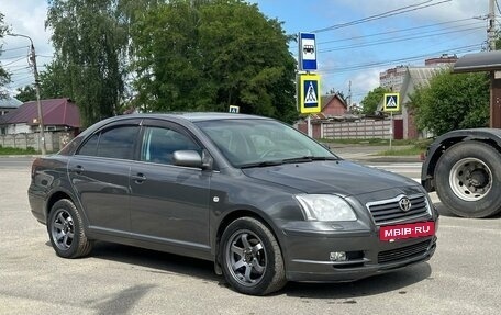 Toyota Avensis III рестайлинг, 2005 год, 670 000 рублей, 4 фотография