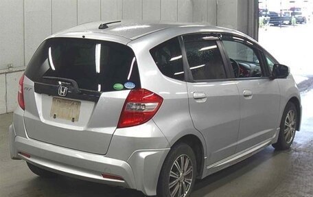 Honda Fit III, 2013 год, 875 000 рублей, 9 фотография