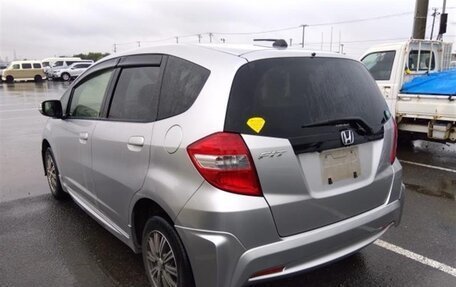 Honda Fit III, 2013 год, 875 000 рублей, 7 фотография