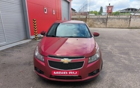 Chevrolet Cruze II, 2011 год, 609 000 рублей, 2 фотография