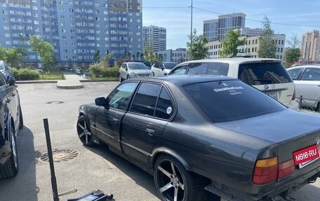 BMW 5 серия, 1991 год, 300 000 рублей, 4 фотография