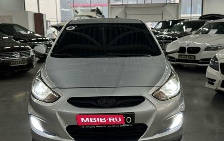 Hyundai Solaris II рестайлинг, 2013 год, 899 000 рублей, 3 фотография