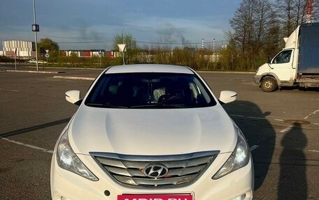 Hyundai Sonata VI, 2010 год, 1 250 000 рублей, 3 фотография