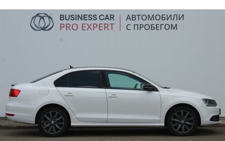 Volkswagen Jetta VI, 2011 год, 1 230 000 рублей, 6 фотография