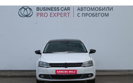 Volkswagen Jetta VI, 2011 год, 1 230 000 рублей, 2 фотография