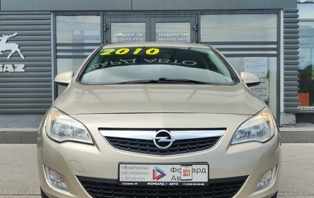 Opel Astra J, 2010 год, 779 990 рублей, 2 фотография