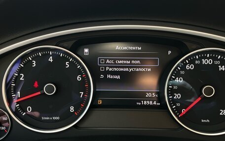 Volkswagen Touareg III, 2016 год, 3 712 000 рублей, 7 фотография