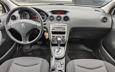Peugeot 408 I рестайлинг, 2013 год, 774 990 рублей, 8 фотография