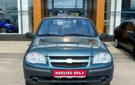 Chevrolet Niva I рестайлинг, 2011 год, 595 000 рублей, 2 фотография