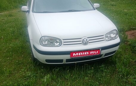 Volkswagen Golf IV, 2001 год, 375 000 рублей, 2 фотография
