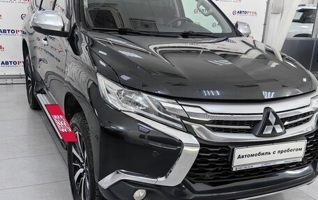 Mitsubishi Pajero Sport III рестайлинг, 2017 год, 2 999 000 рублей, 6 фотография