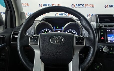 Toyota Land Cruiser Prado 150 рестайлинг 2, 2016 год, 4 099 000 рублей, 13 фотография