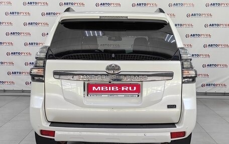Toyota Land Cruiser Prado 150 рестайлинг 2, 2016 год, 4 099 000 рублей, 4 фотография