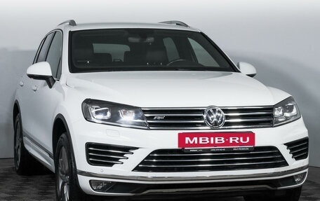 Volkswagen Touareg III, 2016 год, 3 868 000 рублей, 3 фотография