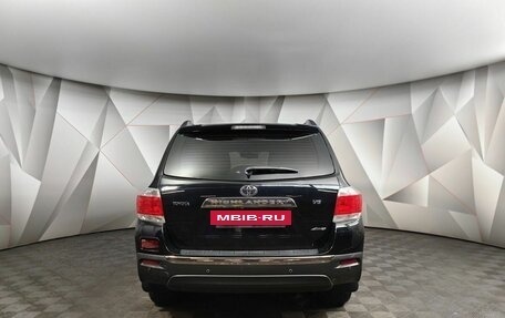 Toyota Highlander III, 2012 год, 2 255 000 рублей, 8 фотография