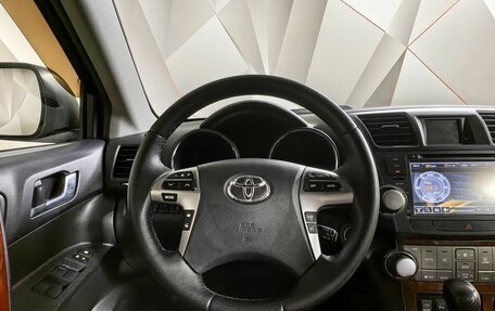 Toyota Highlander III, 2012 год, 2 255 000 рублей, 15 фотография