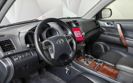 Toyota Highlander III, 2012 год, 2 255 000 рублей, 14 фотография