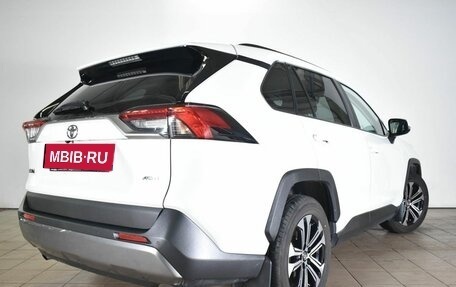 Toyota RAV4, 2020 год, 3 390 000 рублей, 3 фотография