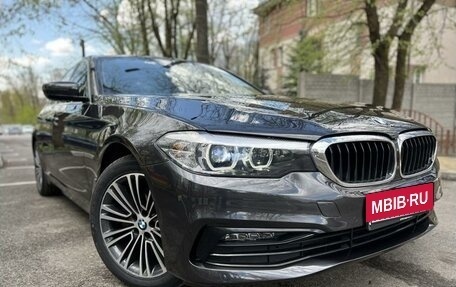 BMW 5 серия, 2019 год, 3 490 000 рублей, 3 фотография