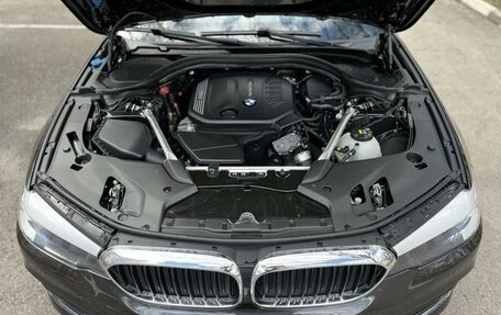 BMW 5 серия, 2019 год, 3 490 000 рублей, 30 фотография