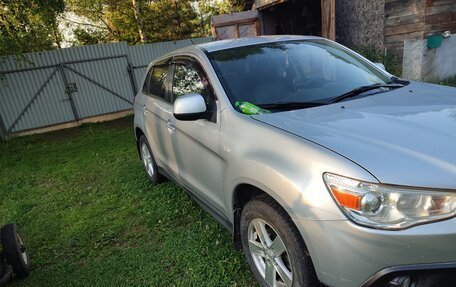 Mitsubishi ASX I рестайлинг, 2011 год, 2 100 000 рублей, 2 фотография