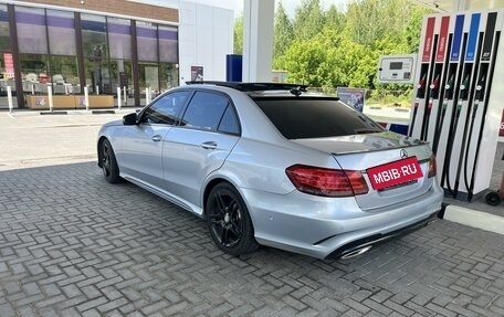 Mercedes-Benz E-Класс, 2012 год, 2 550 000 рублей, 2 фотография