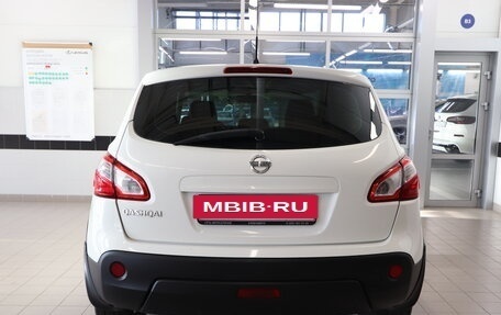 Nissan Qashqai, 2010 год, 990 000 рублей, 6 фотография