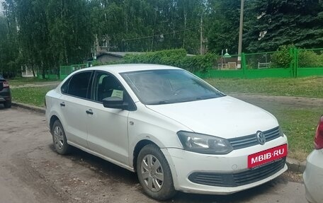 Volkswagen Polo VI (EU Market), 2013 год, 482 000 рублей, 2 фотография