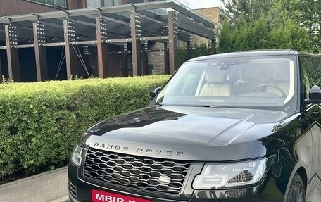 Land Rover Range Rover IV рестайлинг, 2021 год, 11 300 000 рублей, 9 фотография