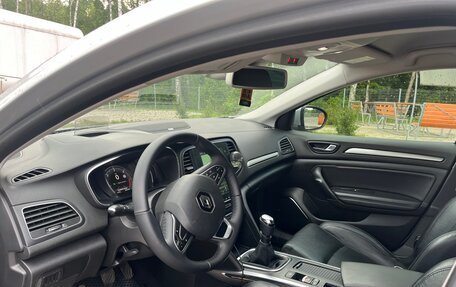 Renault Megane IV, 2017 год, 1 490 000 рублей, 13 фотография