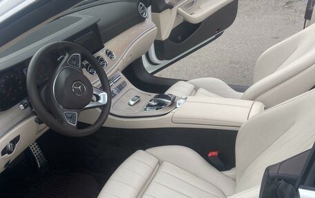 Mercedes-Benz E-Класс, 2018 год, 6 000 000 рублей, 10 фотография