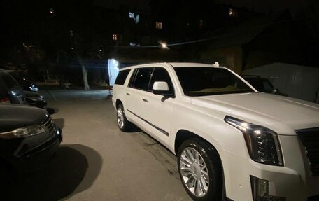 Cadillac Escalade IV, 2017 год, 8 000 000 рублей, 14 фотография