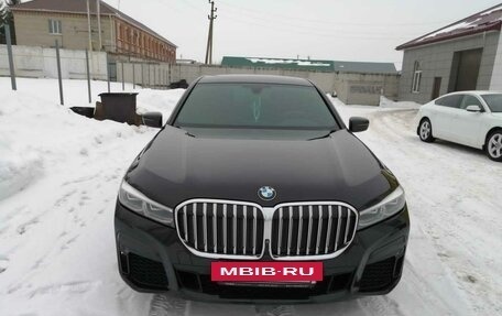 BMW 7 серия, 2019 год, 6 600 000 рублей, 2 фотография