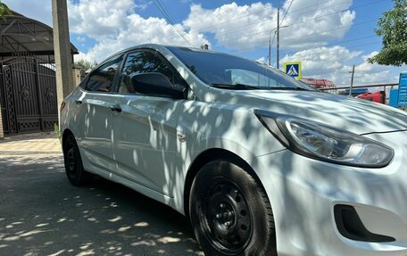 Hyundai Solaris II рестайлинг, 2014 год, 840 000 рублей, 8 фотография