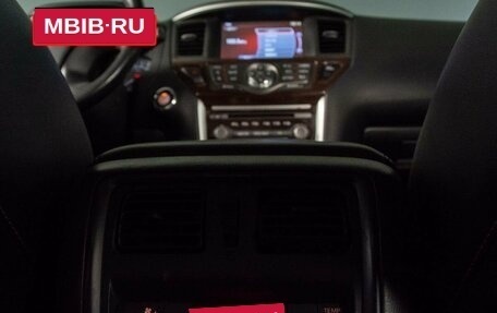 Nissan Pathfinder, 2014 год, 2 186 567 рублей, 16 фотография