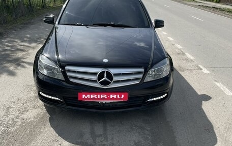 Mercedes-Benz C-Класс, 2010 год, 1 500 000 рублей, 3 фотография