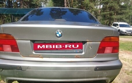 BMW 5 серия, 1999 год, 340 000 рублей, 6 фотография
