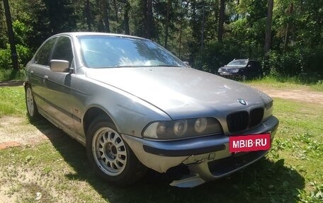 BMW 5 серия, 1999 год, 340 000 рублей, 3 фотография