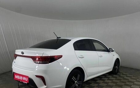 KIA Rio IV, 2020 год, 1 680 000 рублей, 5 фотография