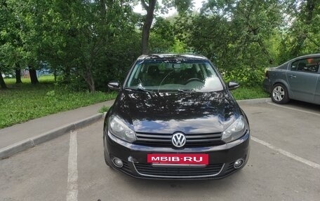 Volkswagen Golf VI, 2010 год, 830 000 рублей, 2 фотография