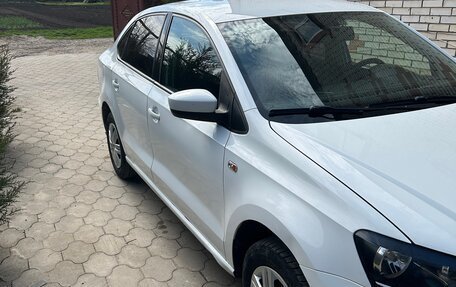 Volkswagen Polo VI (EU Market), 2015 год, 800 000 рублей, 4 фотография