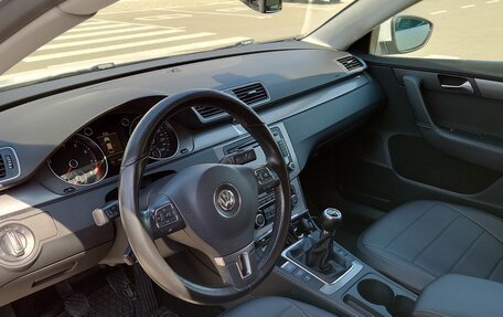 Volkswagen Passat B7, 2011 год, 1 850 000 рублей, 9 фотография