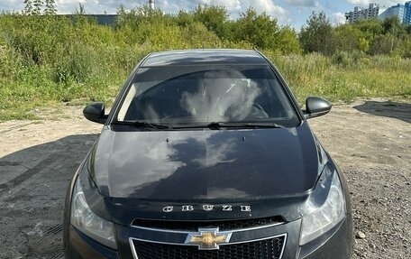 Chevrolet Cruze II, 2012 год, 812 000 рублей, 1 фотография