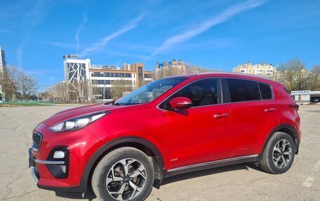 KIA Sportage IV рестайлинг, 2018 год, 2 650 000 рублей, 2 фотография