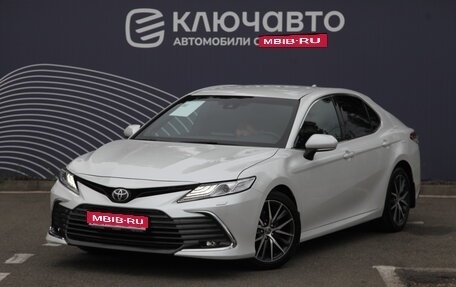 Toyota Camry, 2021 год, 3 850 000 рублей, 1 фотография