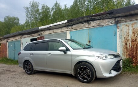 Toyota Corolla, 2015 год, 1 370 000 рублей, 5 фотография