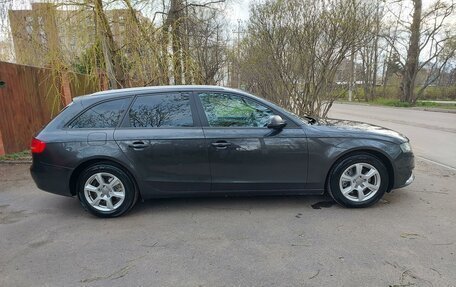 Audi A4, 2011 год, 1 210 000 рублей, 9 фотография