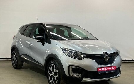 Renault Kaptur I рестайлинг, 2019 год, 1 950 000 рублей, 3 фотография