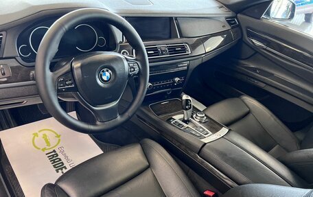 BMW 7 серия, 2013 год, 2 645 000 рублей, 9 фотография