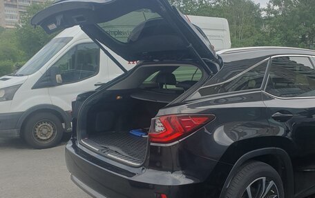 Lexus RX IV рестайлинг, 2018 год, 5 300 000 рублей, 4 фотография